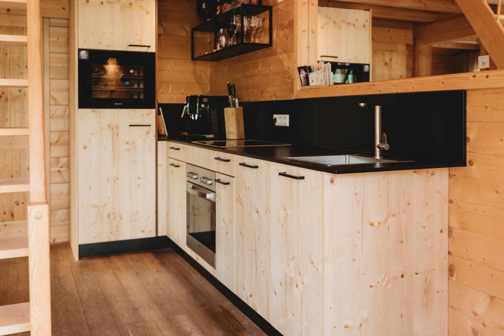 Lieblingsort - Schwarzwald Chalet Lodges Neuenweg Eksteriør billede
